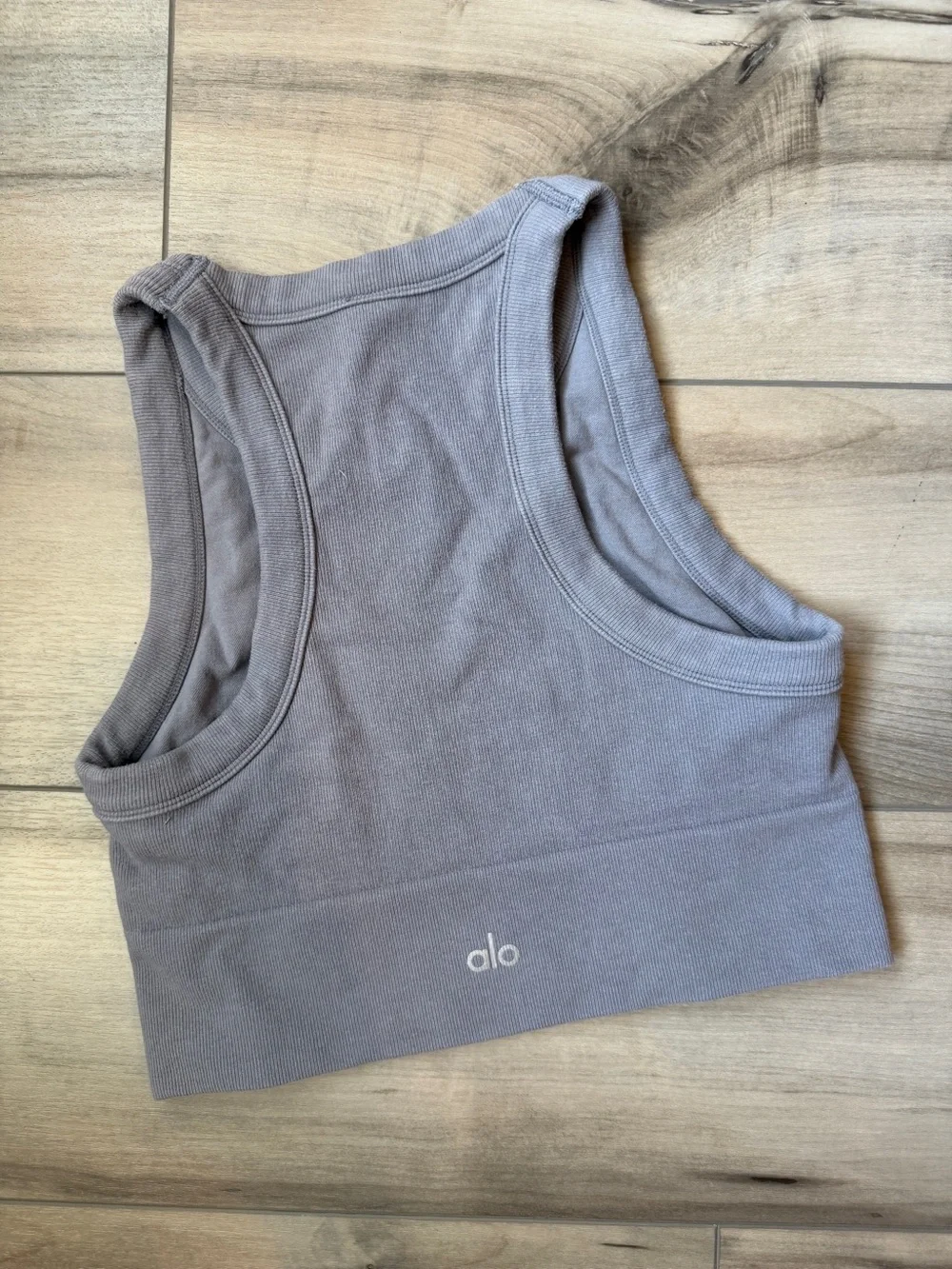 ALO Yoga High-Neck Seamless High Neck Tank - Fog